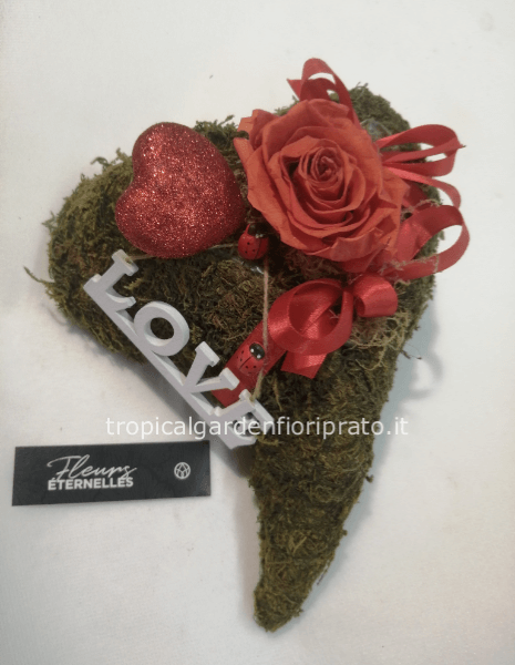 Rosa rossa stabilizzata con cuore