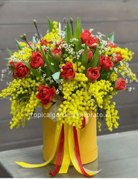 Cappelliera con tulipani e mimosa diametro 25 cm