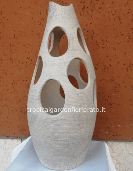 Vaso in ceramica , prodotto in Italia