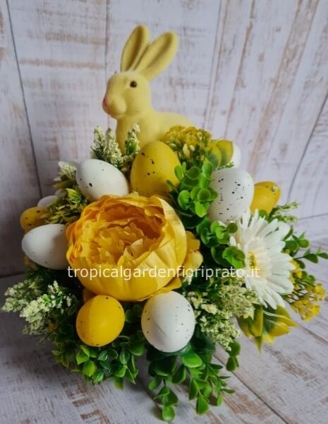 Centrotavola pasquale essenziale