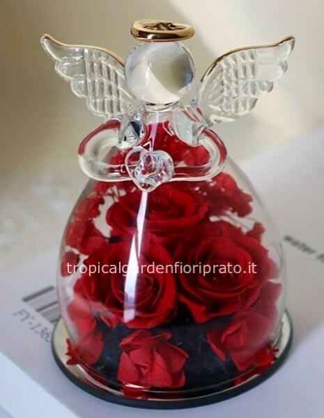 Angelo con 3 rose rosse stabilizzate
