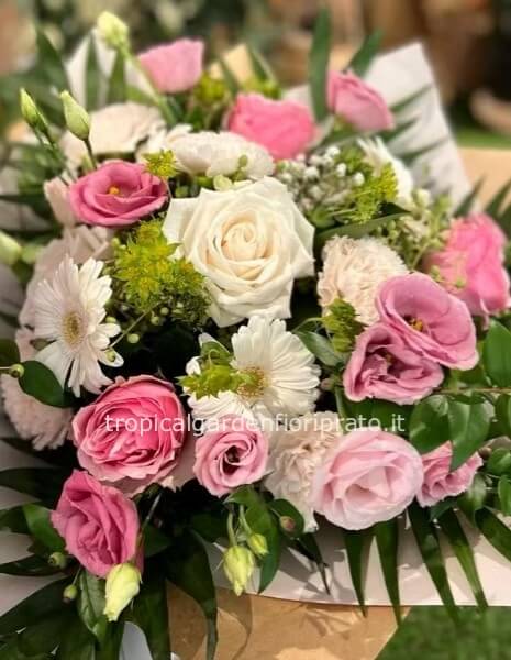 Bouquet essenziale Venere con lisianthus,rose e gerbere