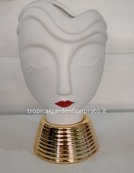 Figura donna elegante