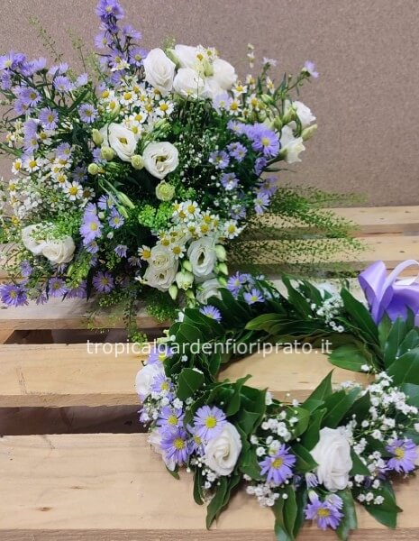 Coroncina alloro laurea e bouquet abbinato lilla e bianco